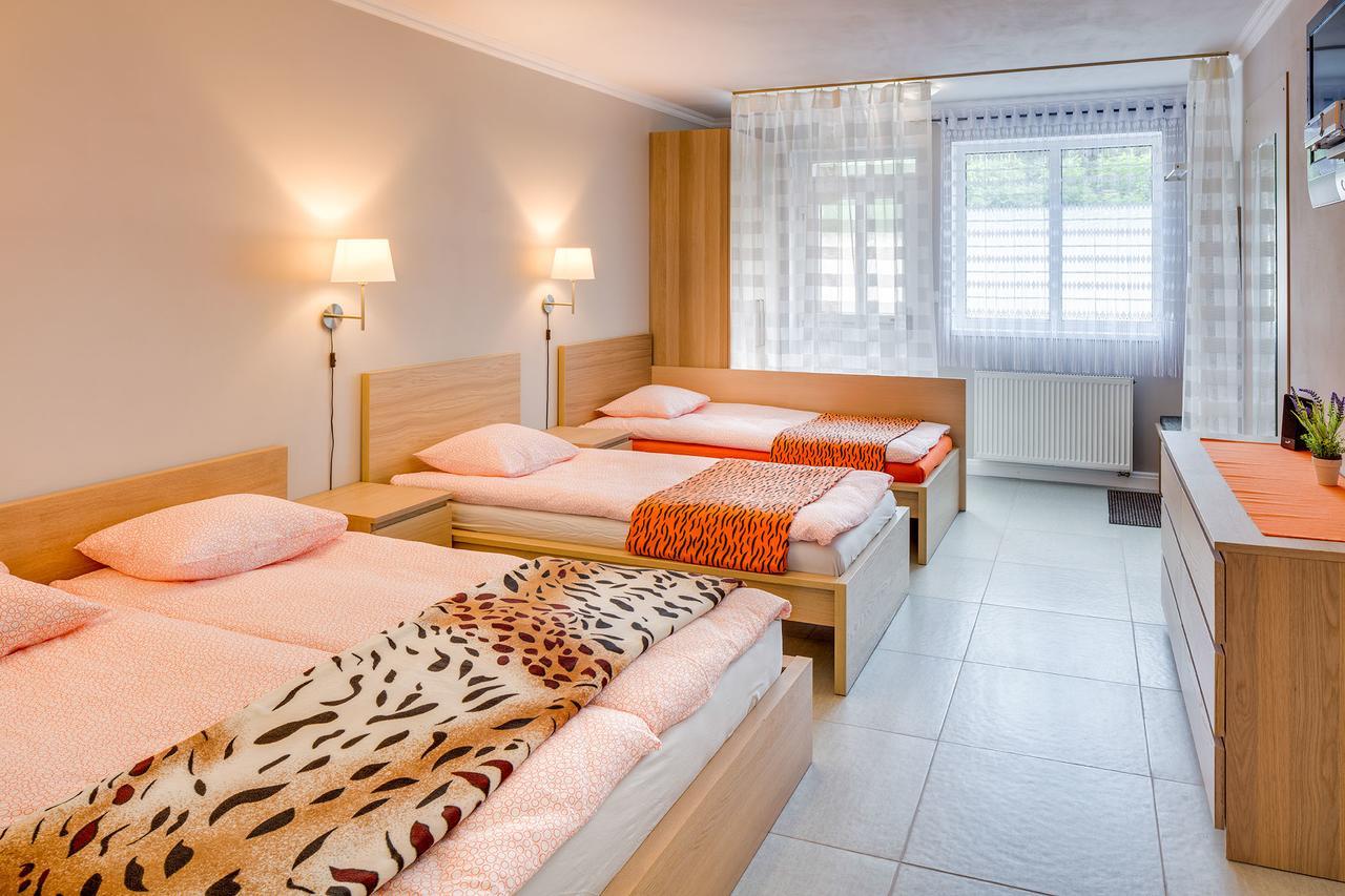 Apartements Studio 964 Libeznice Экстерьер фото